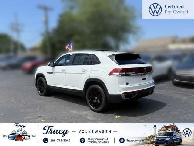 Certified 2024 Volkswagen Atlas Cross Sport SE w/ Panoramic Sunroof Package AWD/4WD image 6