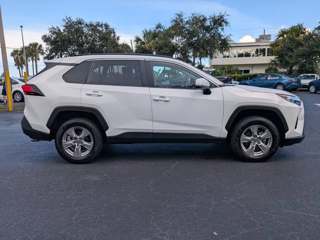 Used 2025 Toyota RAV4 XLE FWD image 2