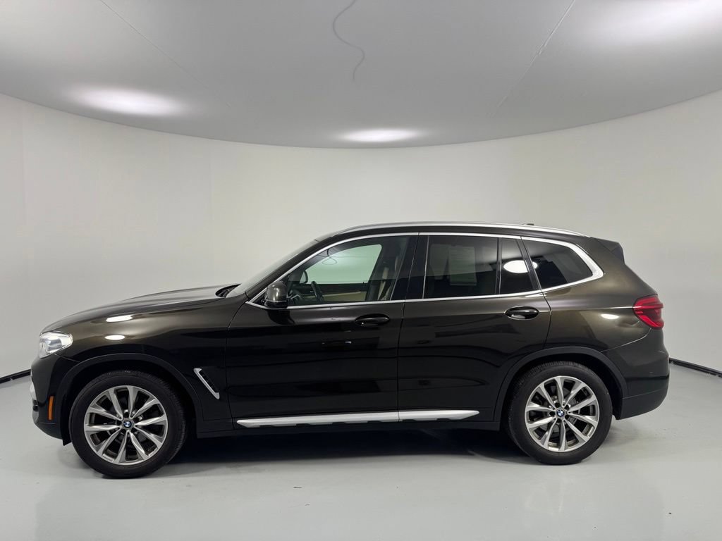 Used 2019 BMW X3 xDrive30i w/ Premium Package AWD/4WD image 4