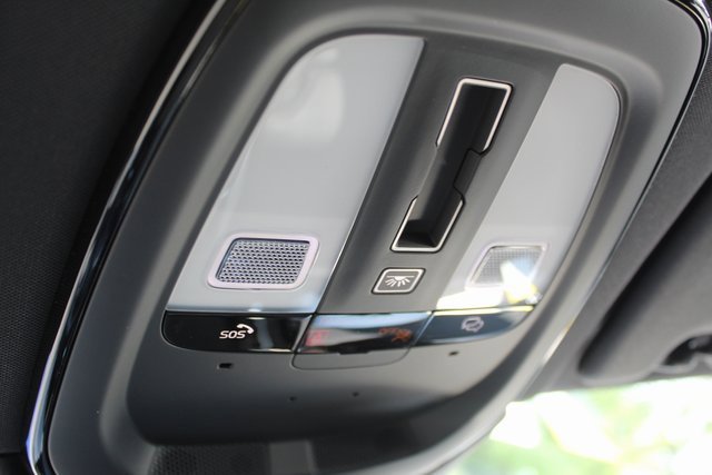 New 2026 Volvo XC60 B5 Ultra w/ Protection Package Premier image 29
