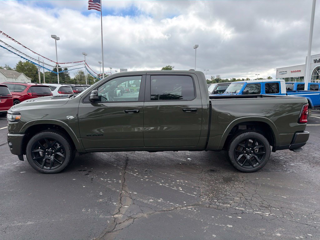 New 2026 RAM 1500 Laramie AWD/4WD image 9
