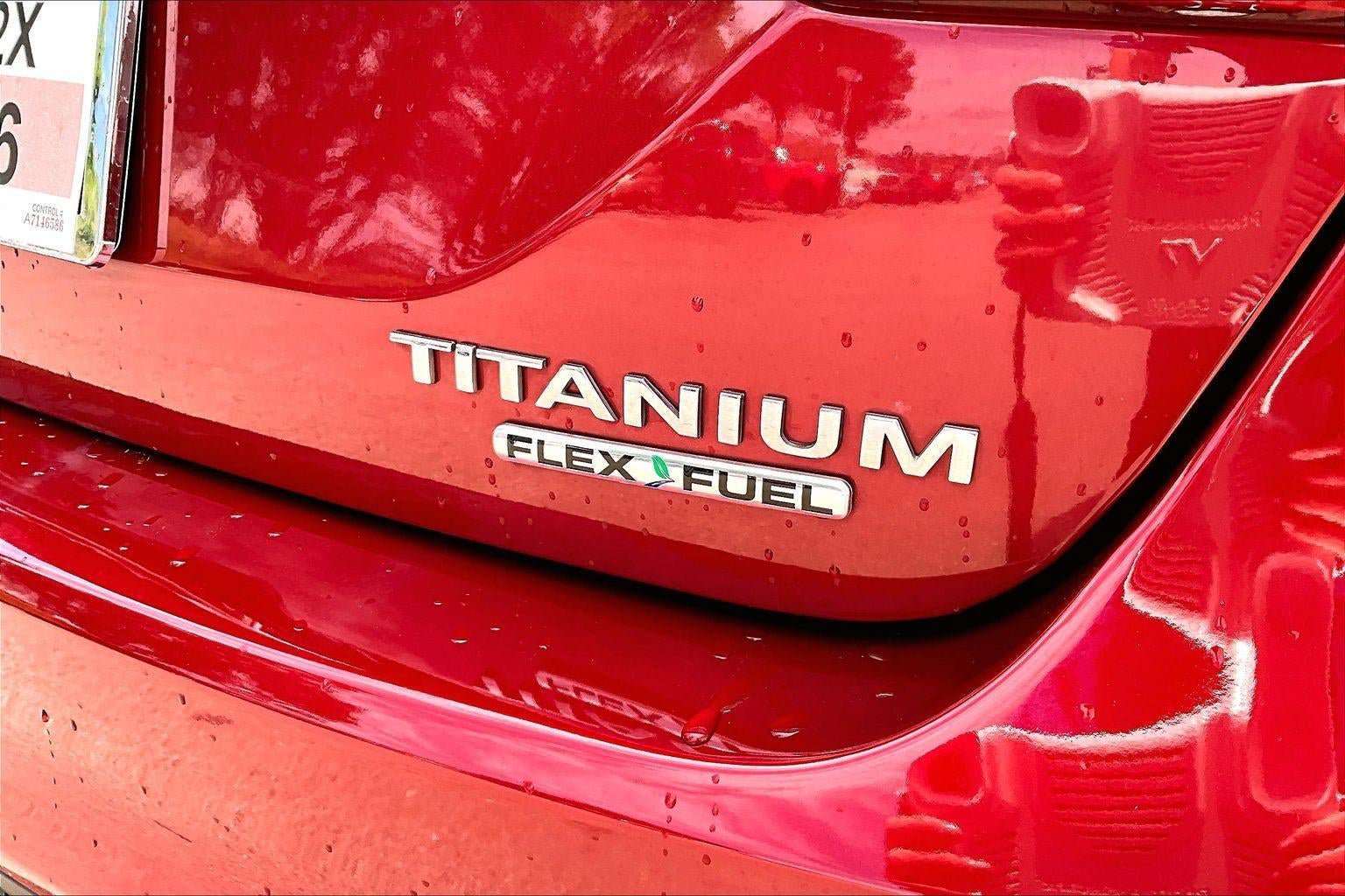 Used 2013 Ford Focus Titanium w/ Titanium Handling Pkg FWD image 7