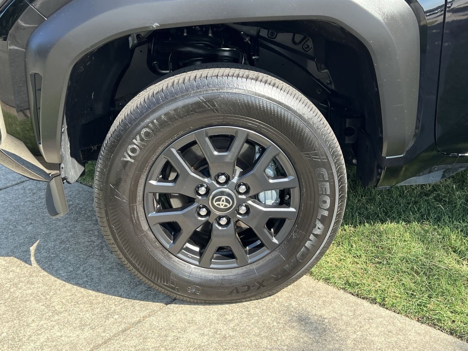 Used 2026 Toyota 4Runner SR5 AWD/4WD image 9