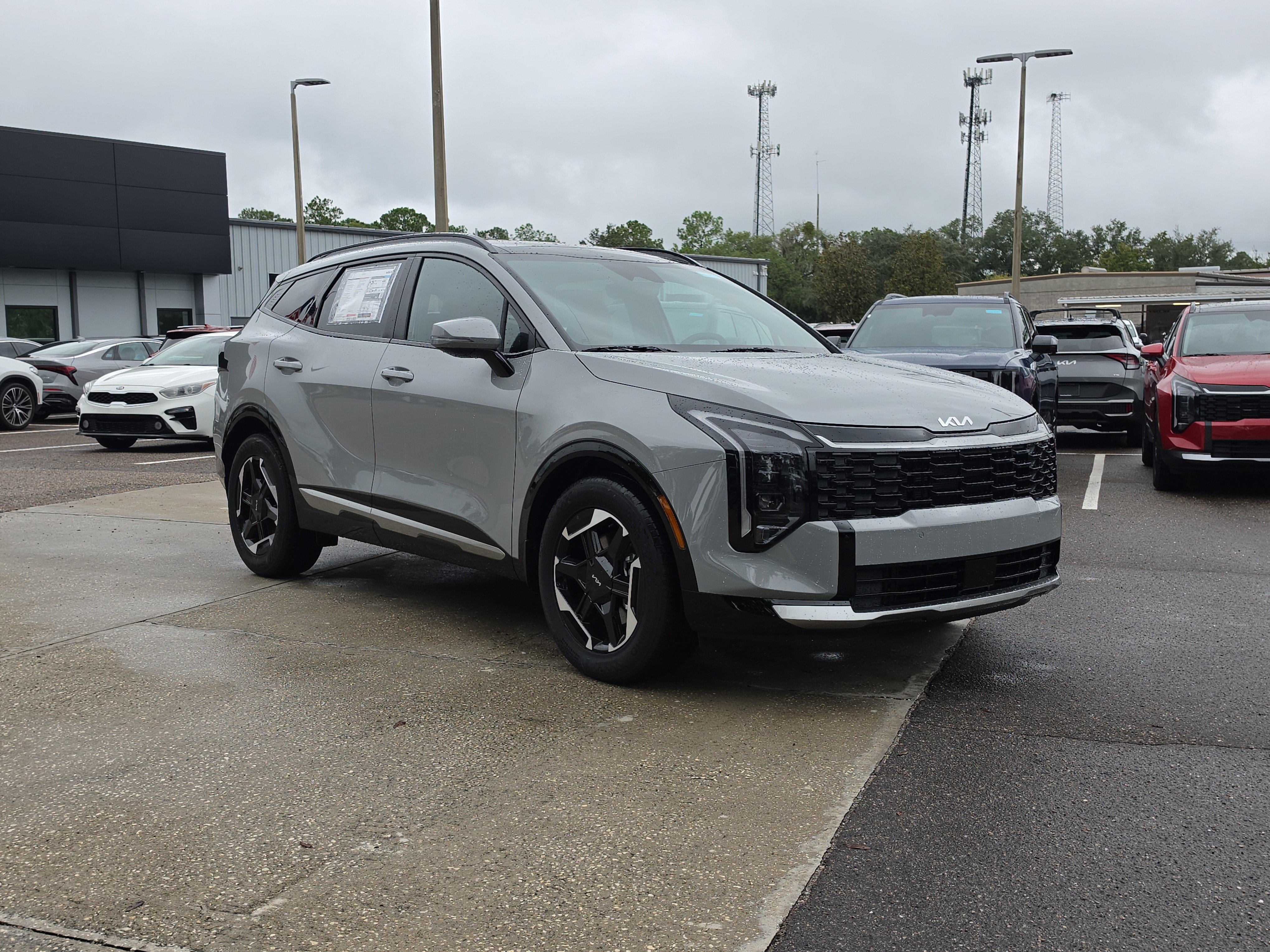 New 2027 Kia Sportage SX FWD image 2