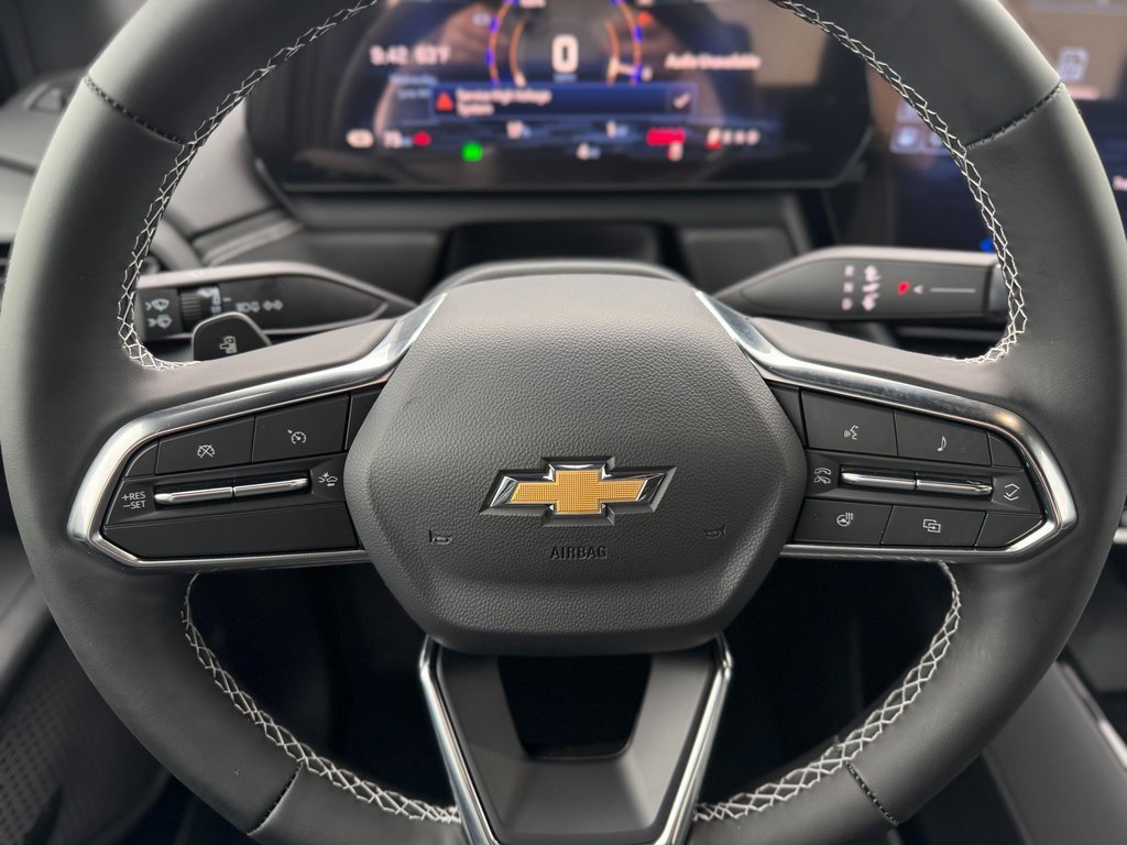 New 2025 Chevrolet Silverado EV LT image 15