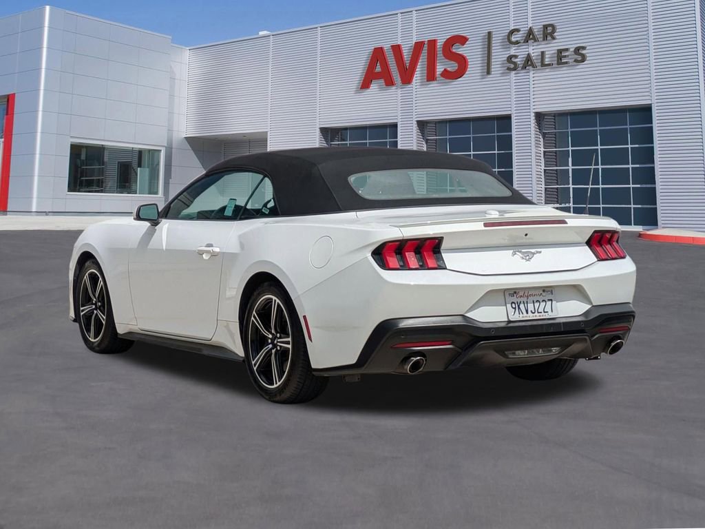 Used 2024 Ford Mustang Premium image 9