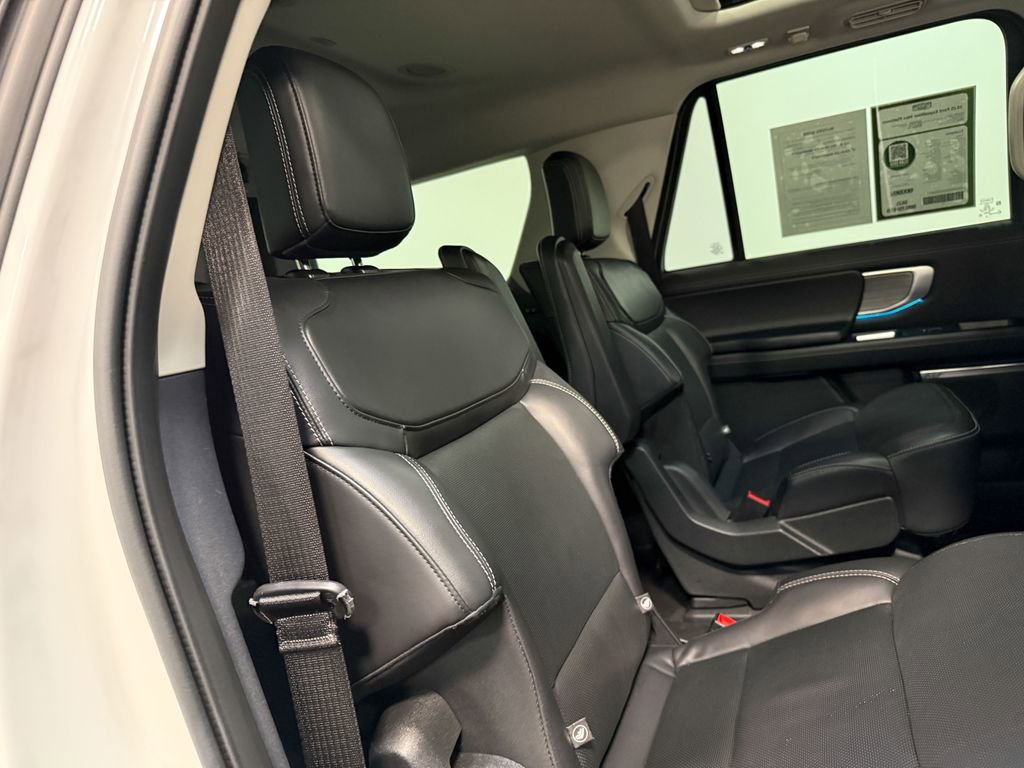 Used 2025 Ford Expedition Max Platinum image 66