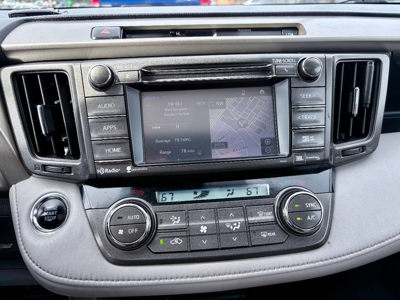 Used 2015 Toyota RAV4 Limited w/ Technology Package image 14