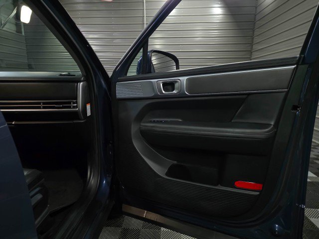 Used 2025 Hyundai Santa Fe SEL image 35