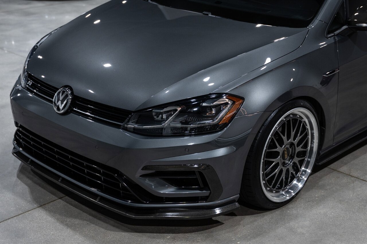 Used 2019 Volkswagen Golf R 4-Door image 15