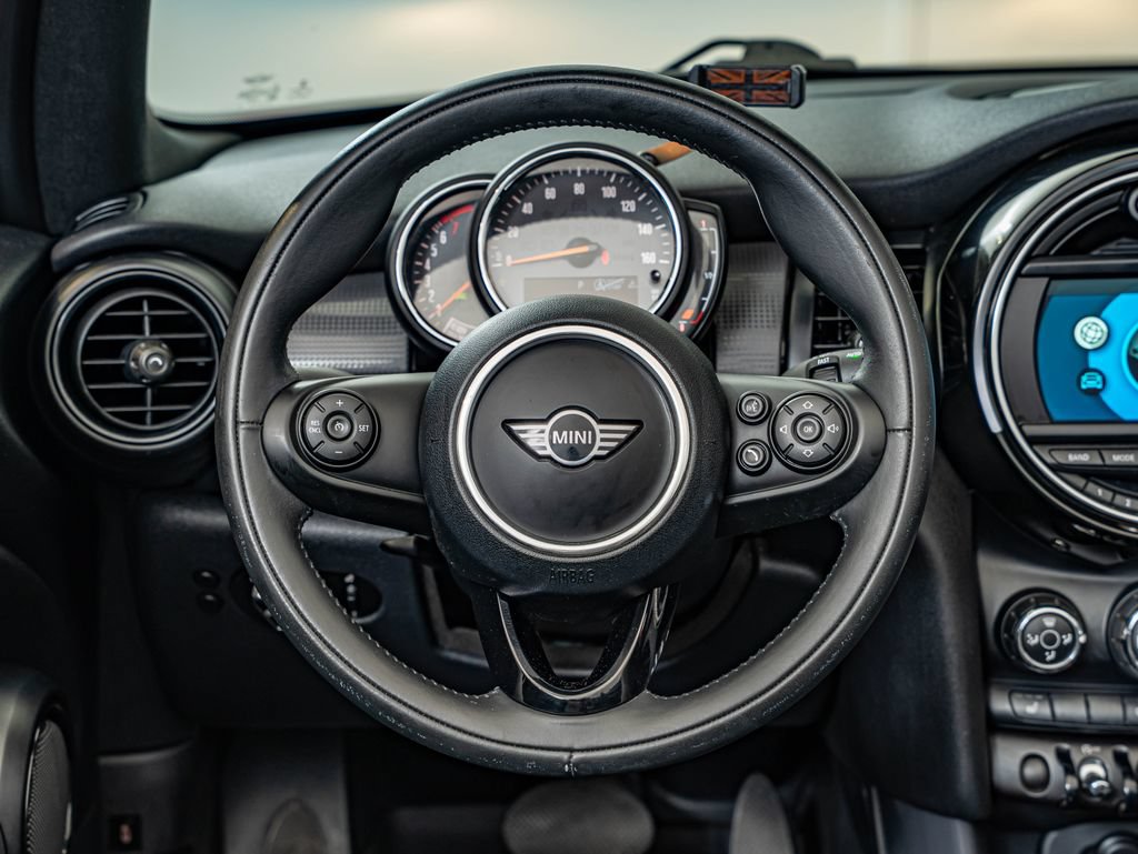 Used 2019 MINI Cooper Convertible FWD image 28