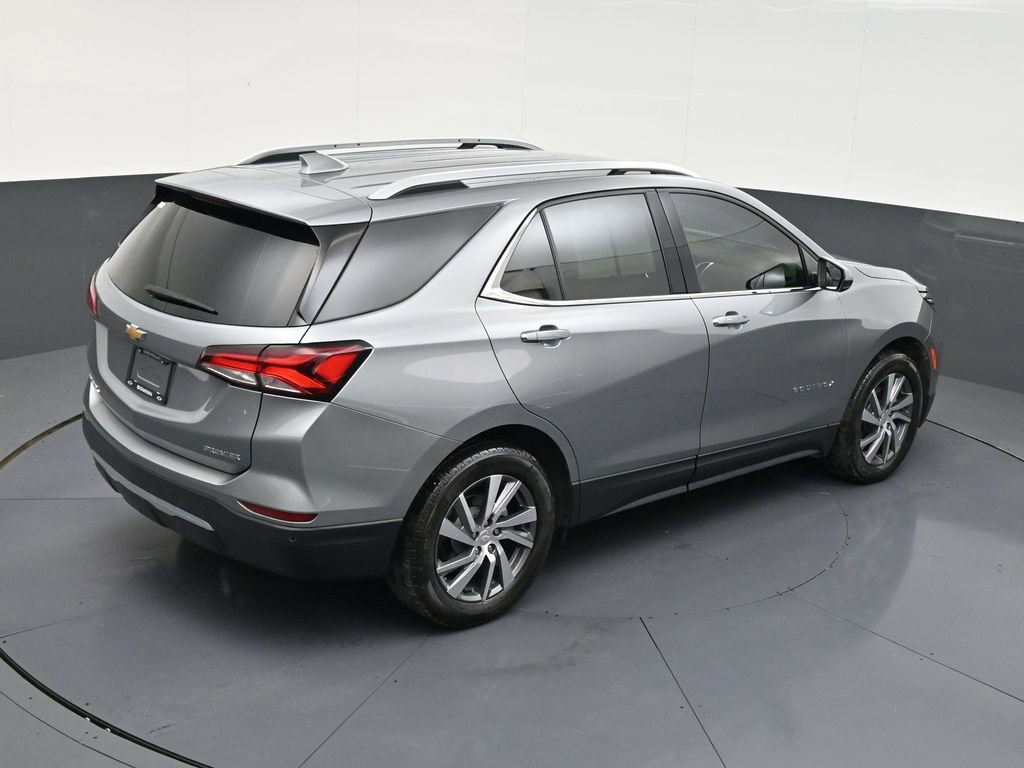 Used 2024 Chevrolet Equinox Premier image 16
