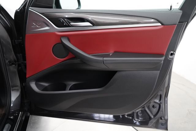 Used 2023 BMW X4 M40i w/ Premium Package image 90