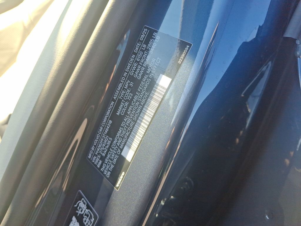 New 2026 Volvo XC90 B6 Ultra w/ Protection Package Premier image 18