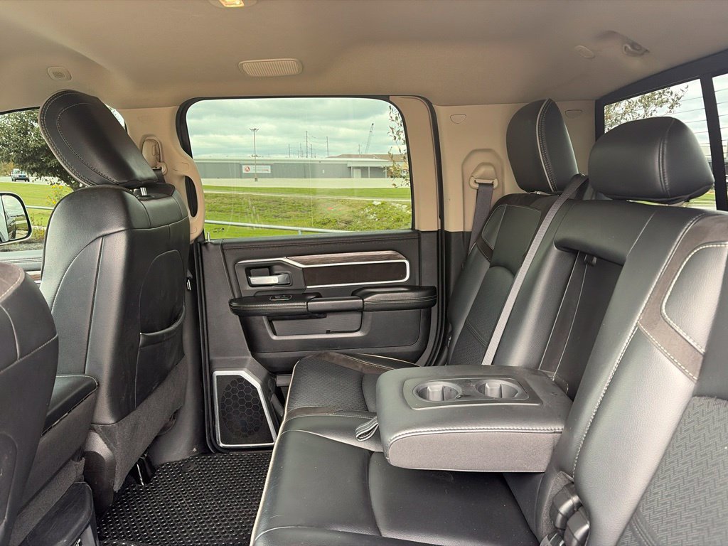 Used 2020 RAM 2500 Laramie w/ Cold Weather Group AWD/4WD image 43