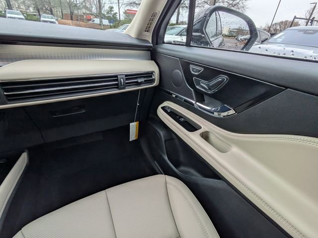 New 2026 Lincoln Corsair Premiere image 15