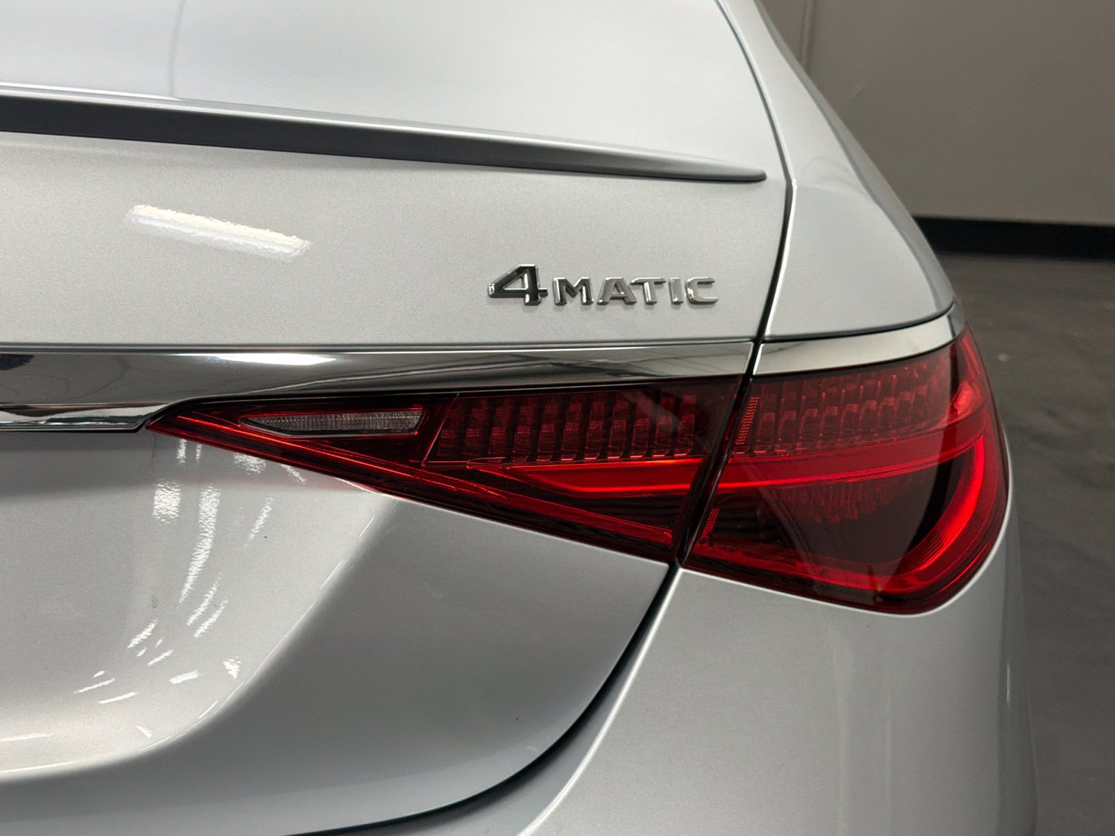 Certified 2023 Mercedes-Benz S 580e 4MATIC Sedan image 15