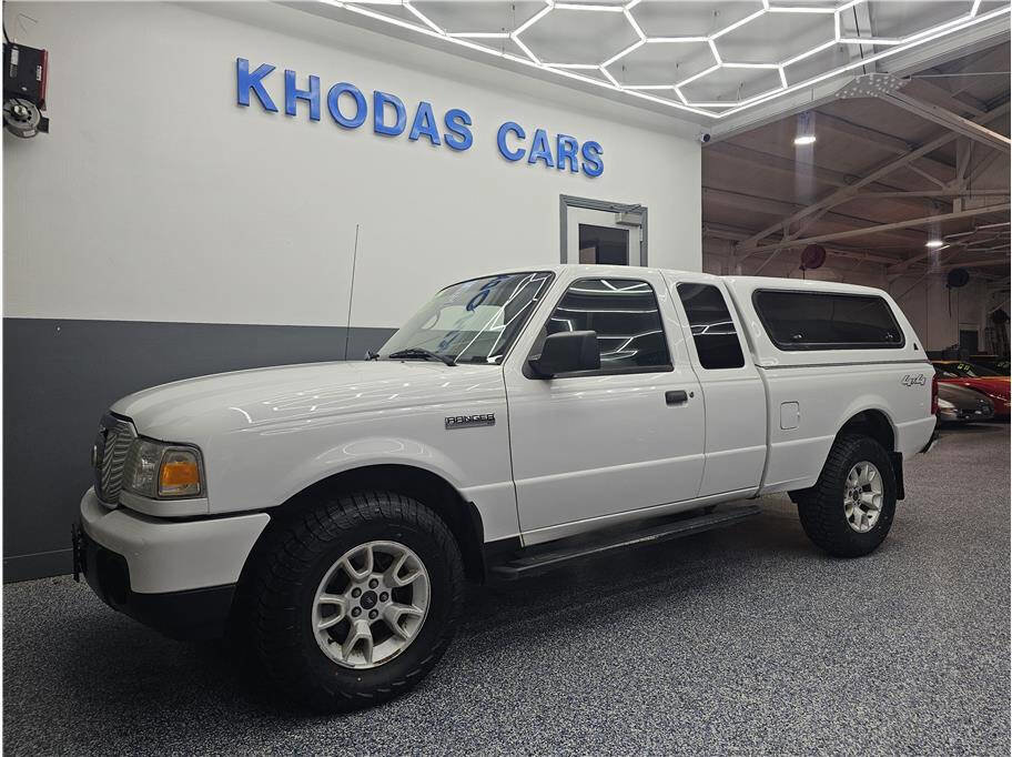 Used 2011 Ford Ranger XLT image 2