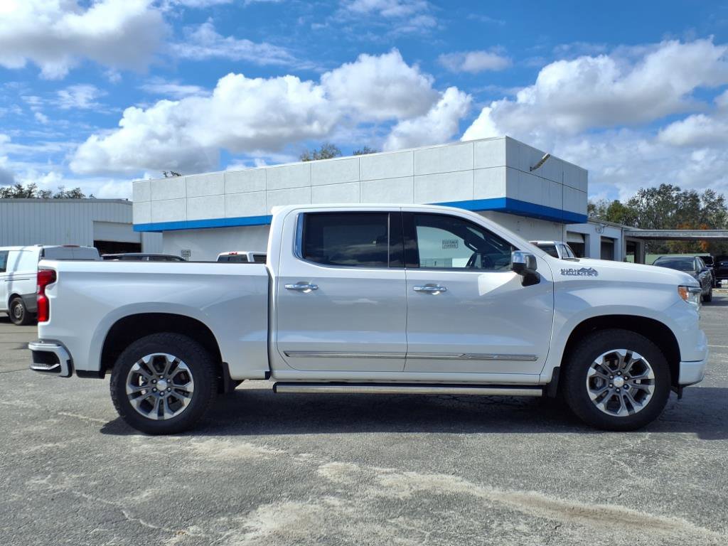 Certified 2024 Chevrolet Silverado 1500 High Country w/ Z71 Off-Road Package image 8