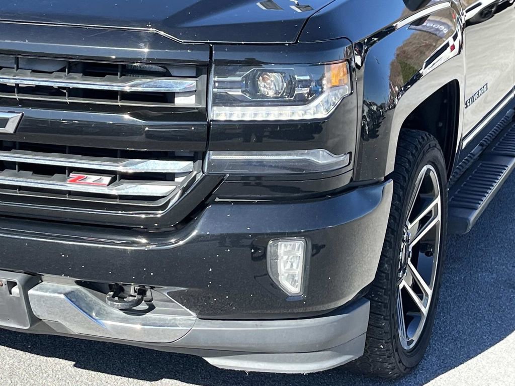 Used 2017 Chevrolet Silverado 1500 LTZ Z71 image 10