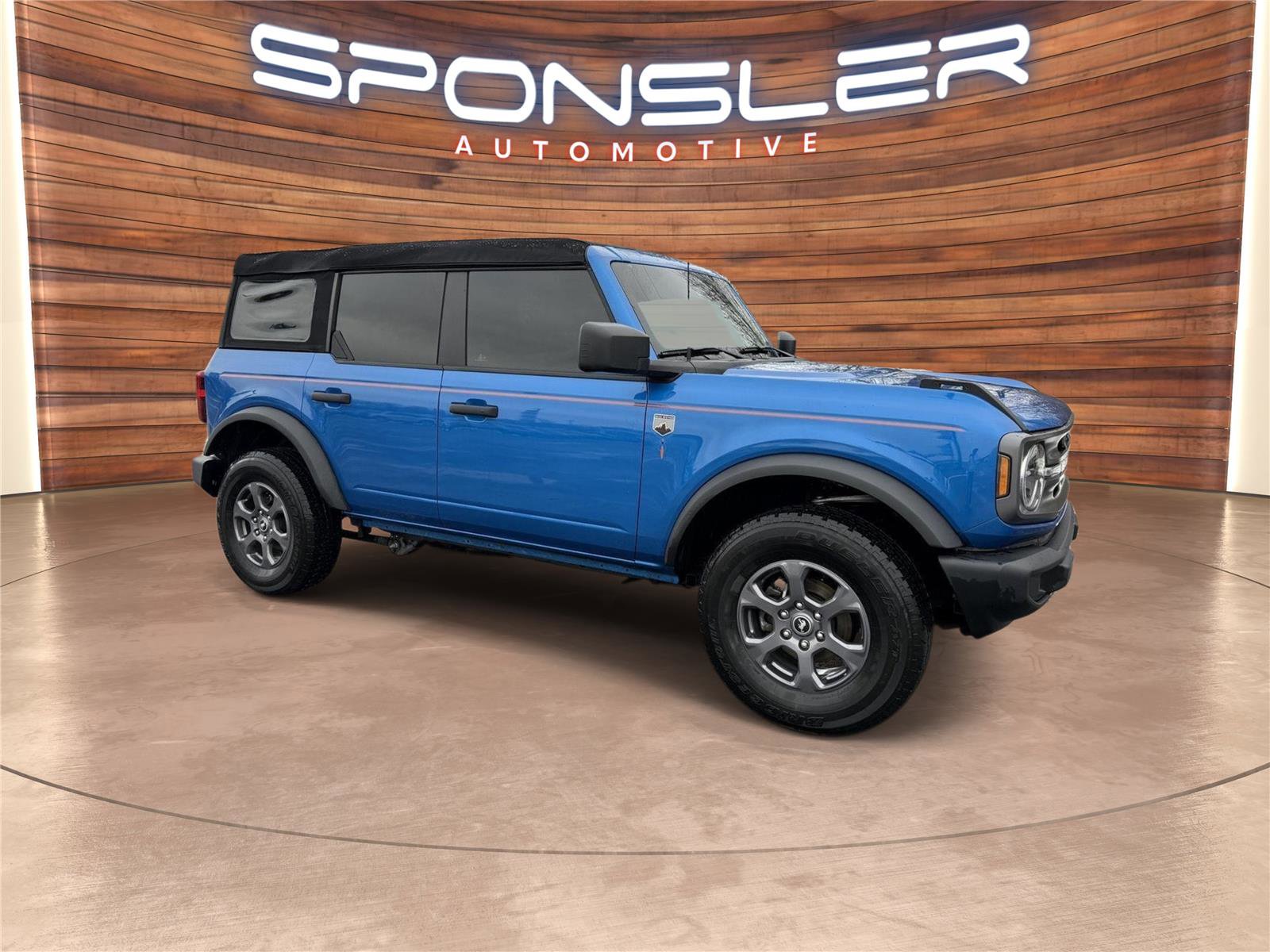 Used 2023 Ford Bronco Big Bend image 8