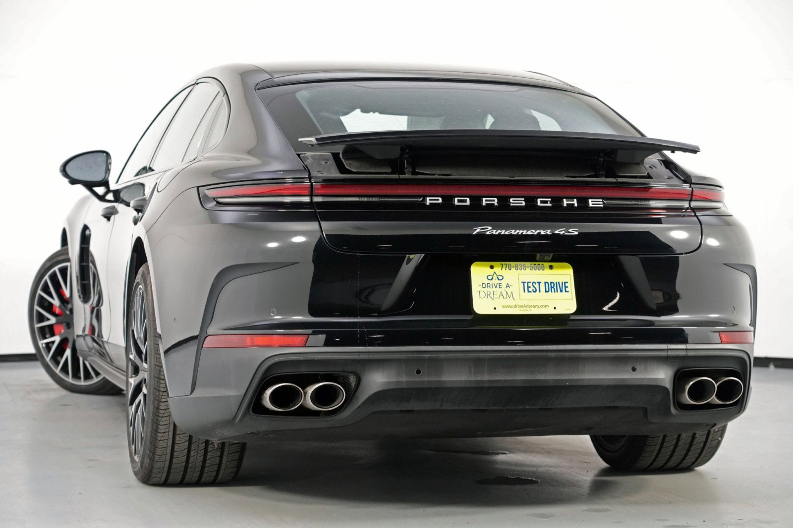 Used 2025 Porsche Panamera 4S w/ Premium Package image 6