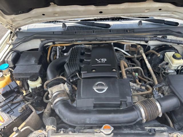 Used 2015 Nissan Frontier SV image 23