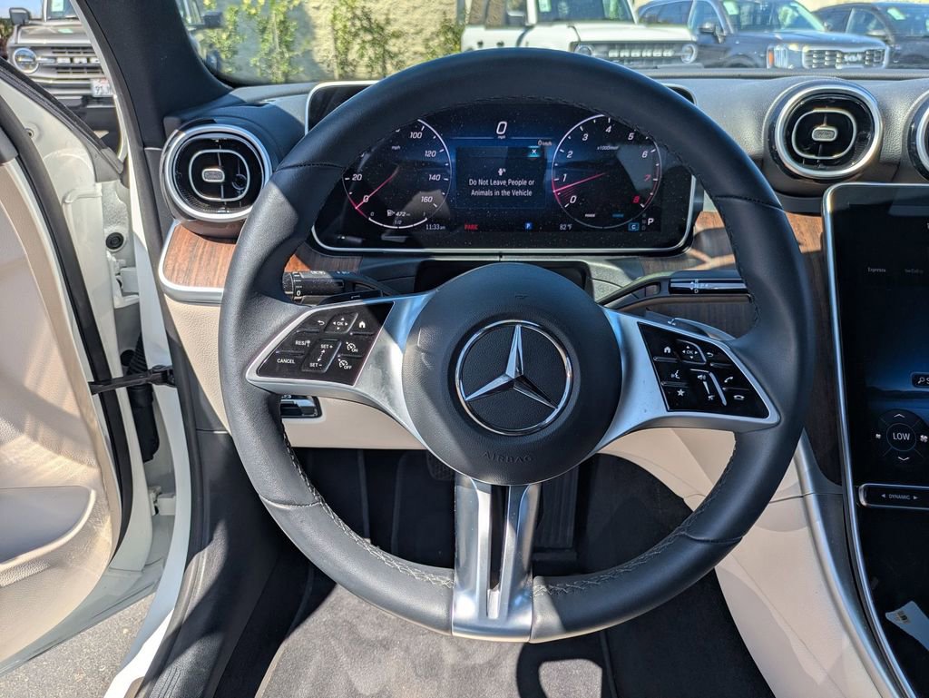 Used 2025 Mercedes-Benz C 300 Sedan image 18