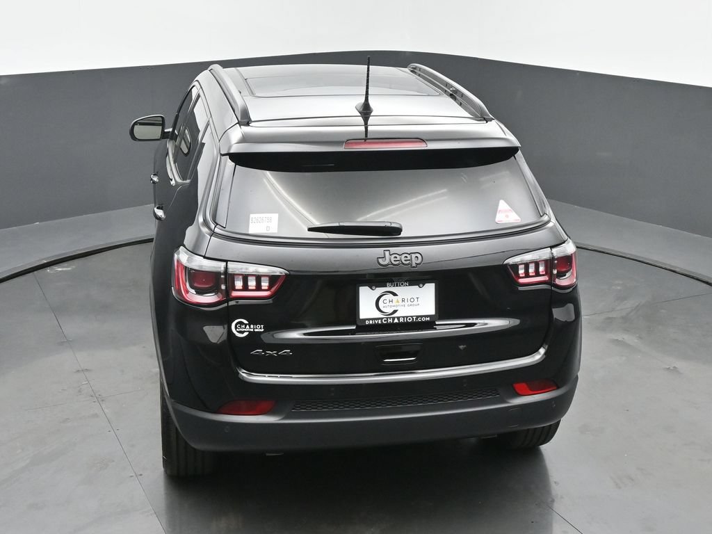 New 2026 Jeep Compass Limited w/ Sun, Sound & Navigation Group AWD/4WD image 40