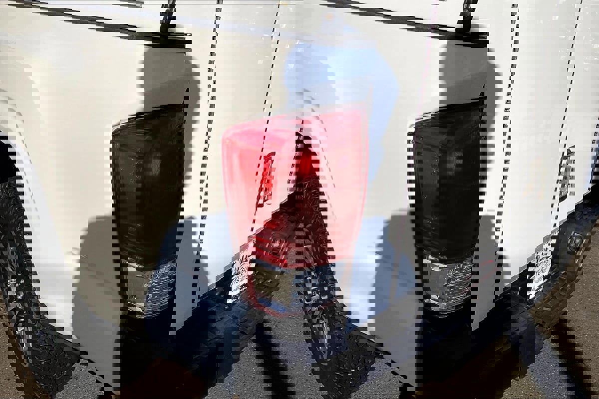 Used 2016 Toyota Tacoma SR image 21