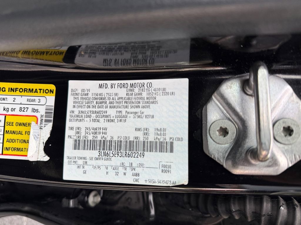 Used 2020 Lincoln MKZ Reserve w/ Monochromatic Package FWD image 26