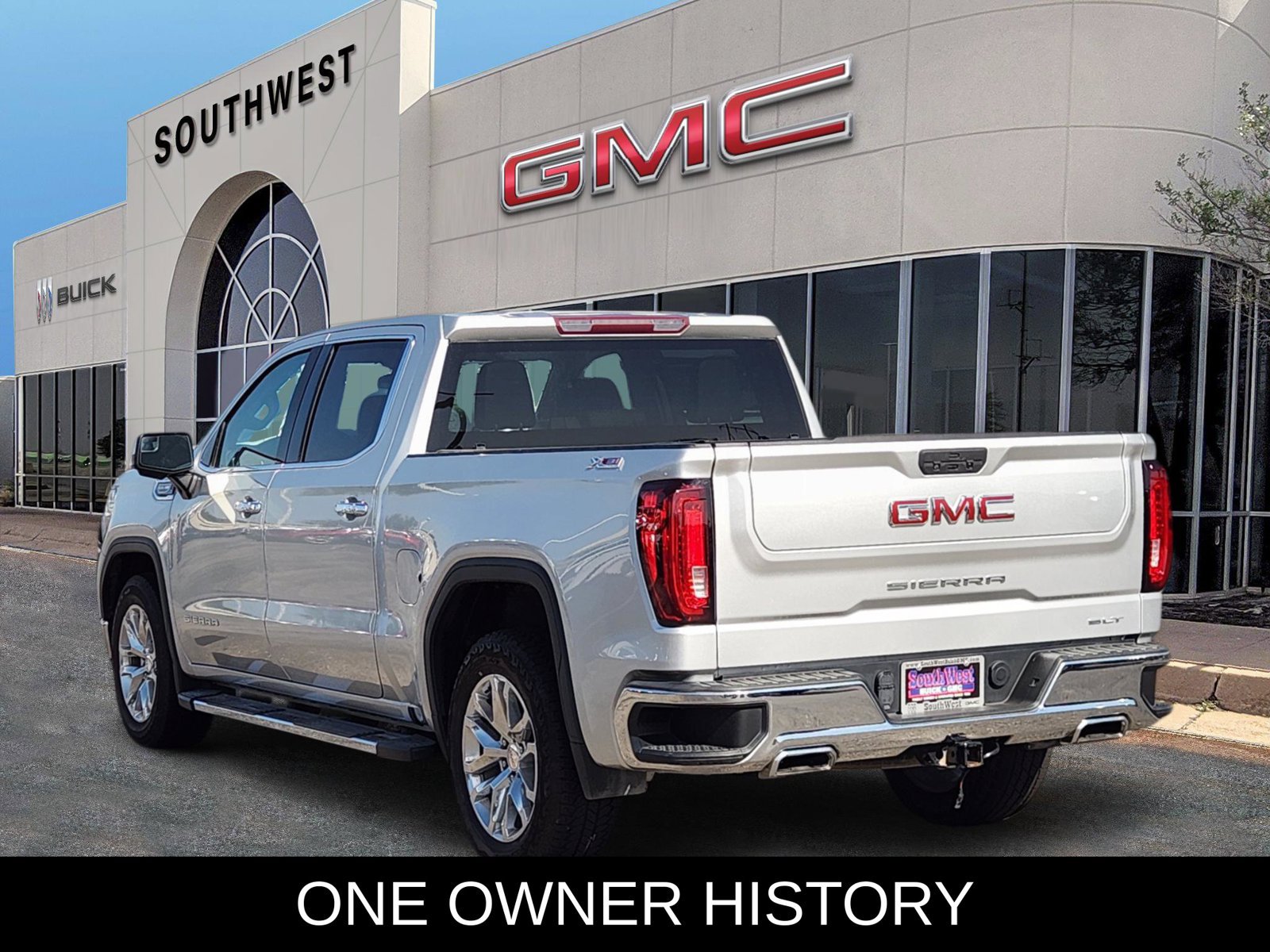Used 2021 GMC Sierra 1500 SLT AWD/4WD image 5