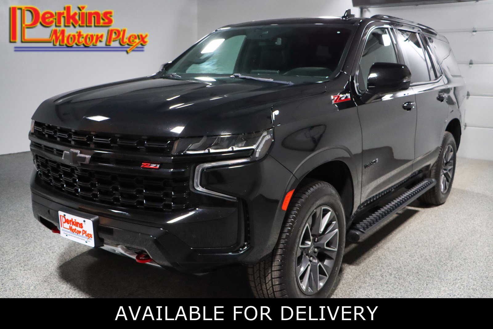 Used 2023 Chevrolet Tahoe Z71 w/ Luxury Package AWD/4WD image 1