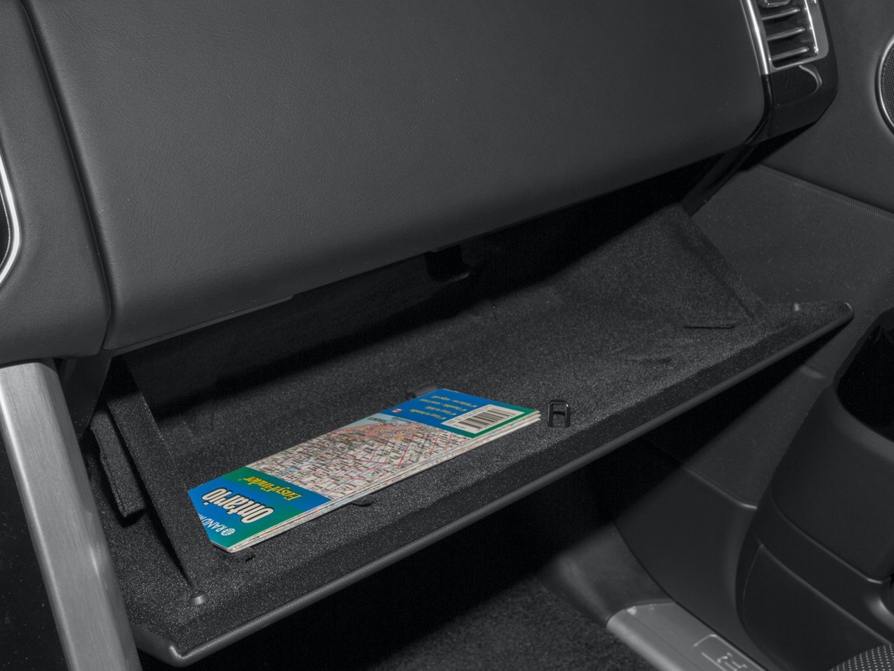 Used 2017 Land Rover Range Rover Long Wheelbase Supercharged image 75