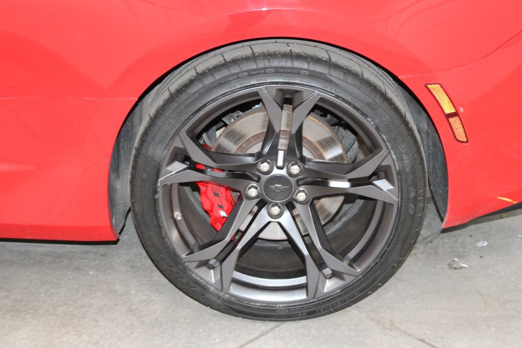Used 2018 Chevrolet Camaro SS RWD image 48