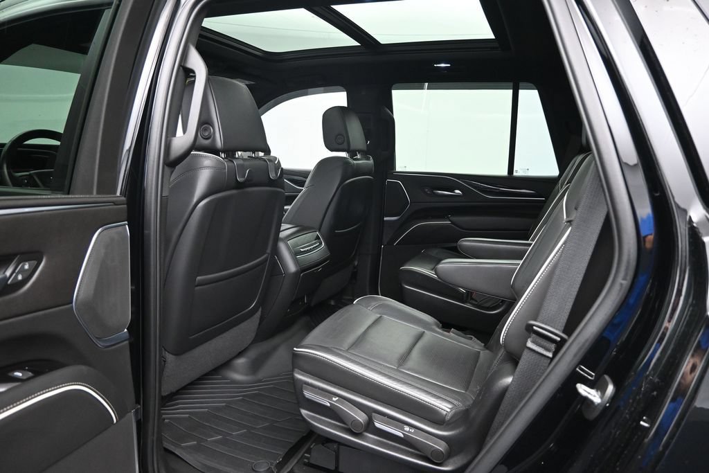 Used 2022 Cadillac Escalade Sport w/ Touring Package AWD/4WD image 24