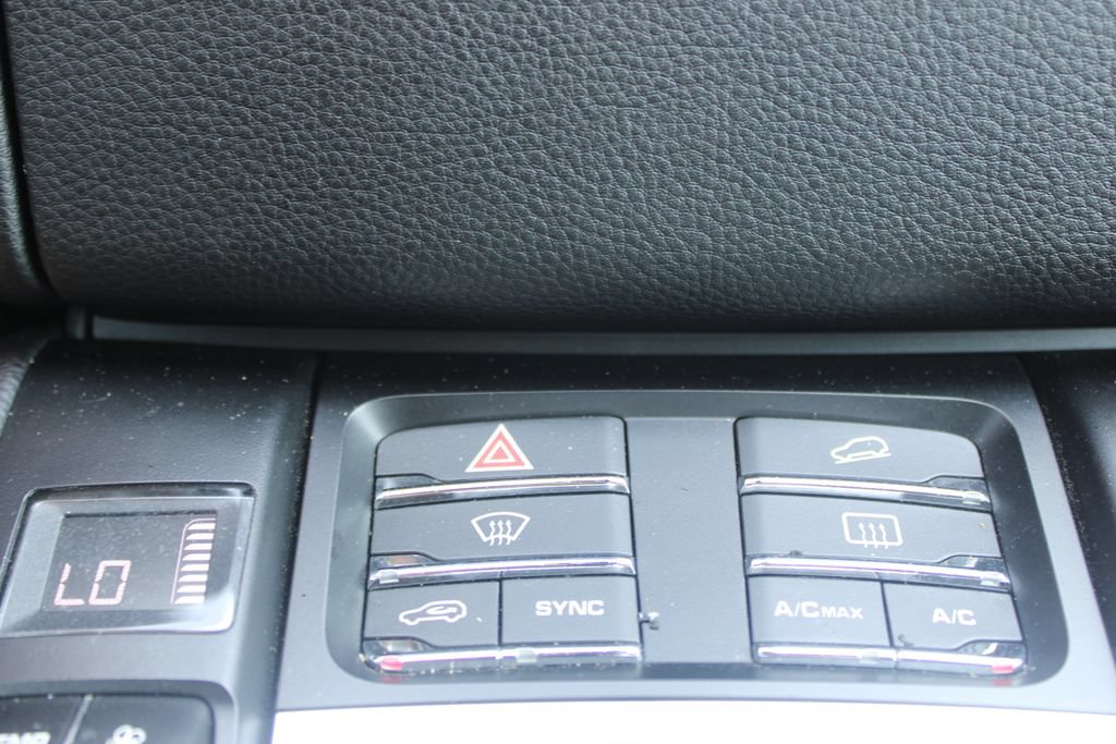 Used 2018 Porsche Macan S AWD/4WD image 52