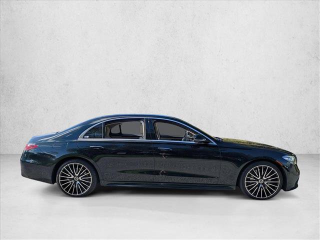 Used 2022 Mercedes-Benz S 580 4MATIC Sedan image 4