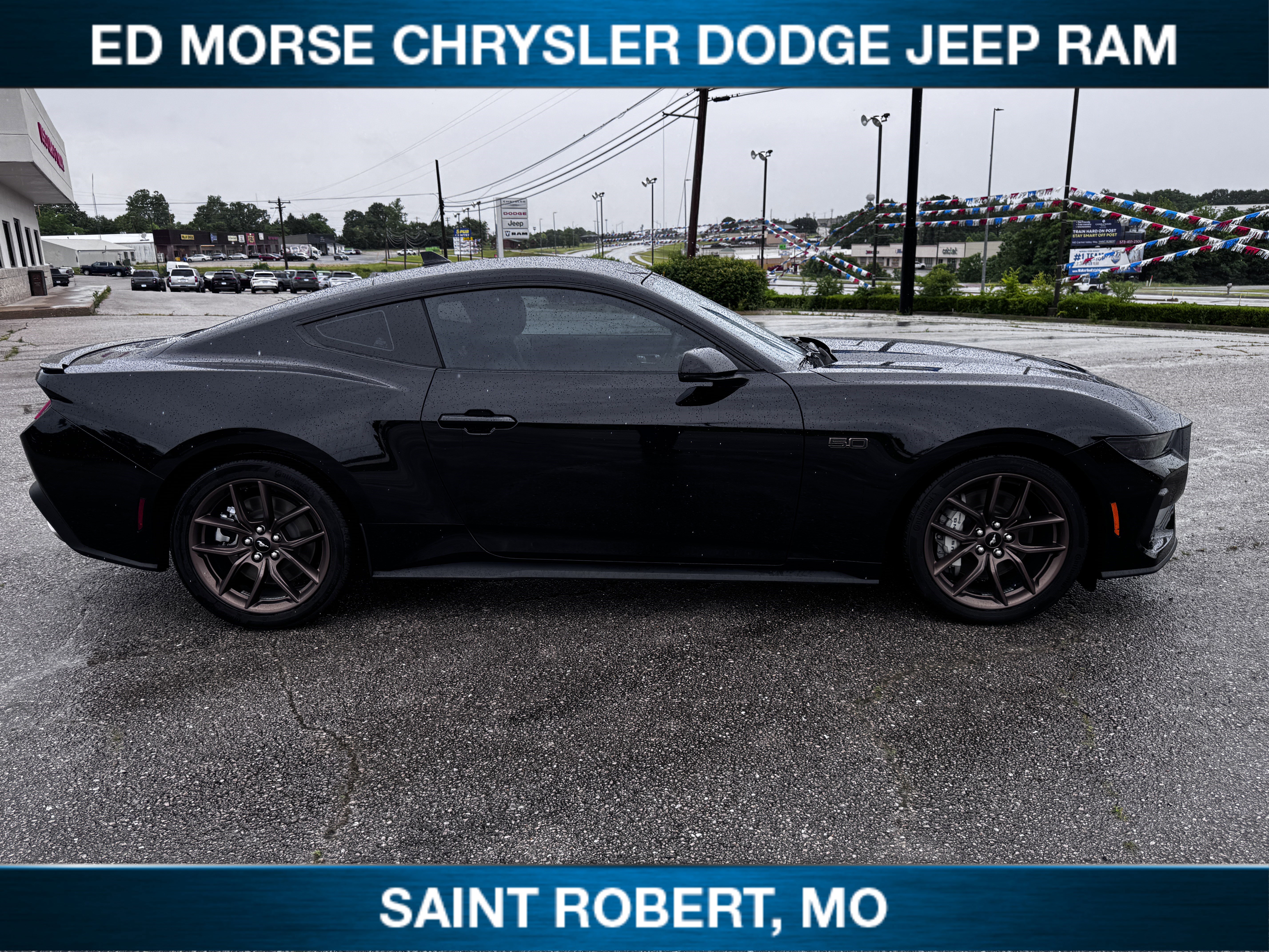 Used 2025 Ford Mustang GT Premium RWD image 7