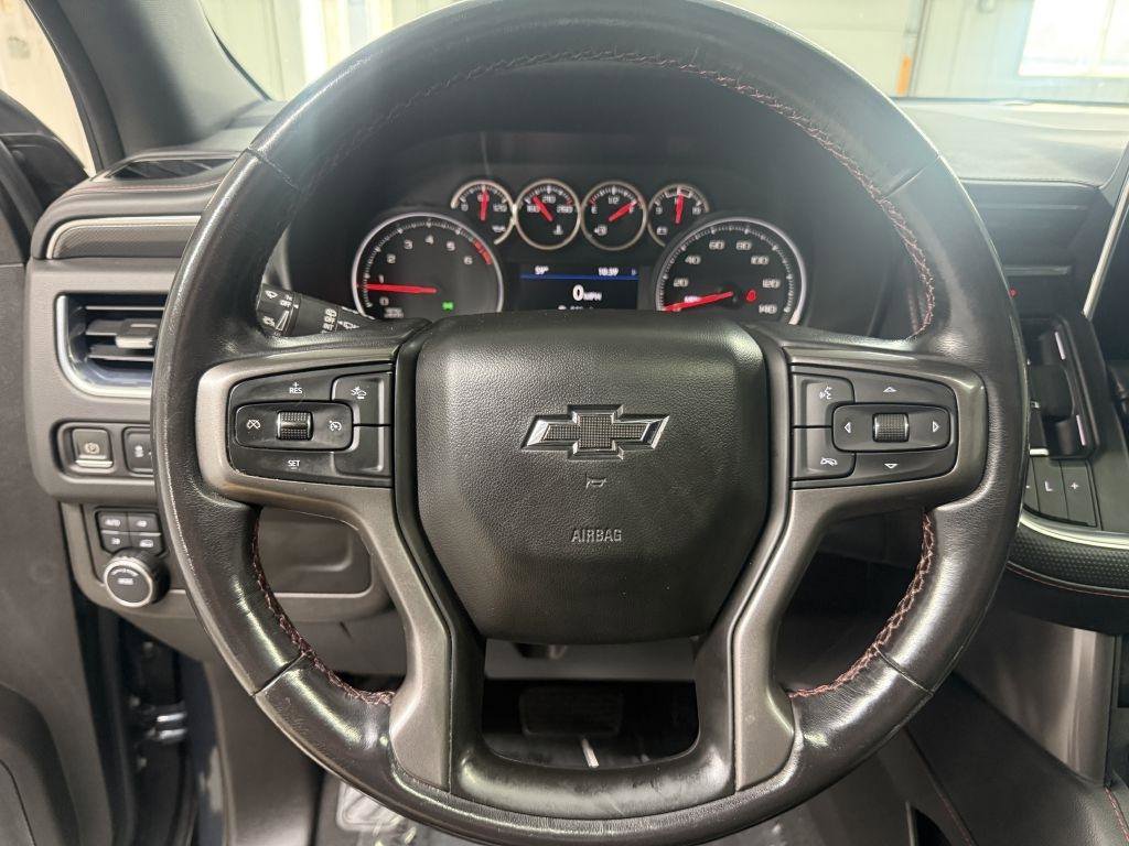 Used 2021 Chevrolet Suburban RST AWD/4WD image 15