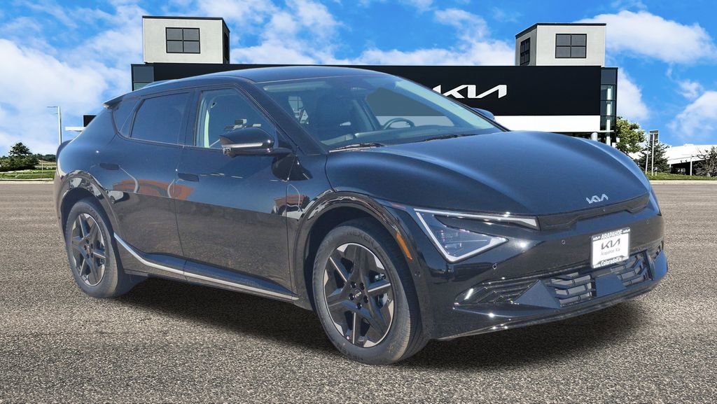 New 2025 Kia EV6 Wind image 2