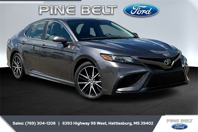 Used 2023 Toyota Camry SE