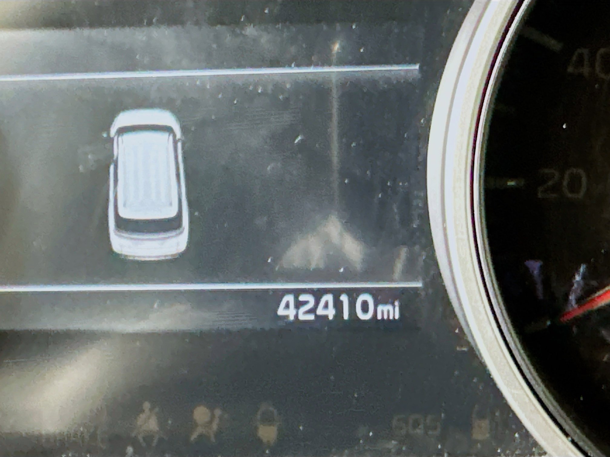 Used 2024 Kia Carnival LX image 19