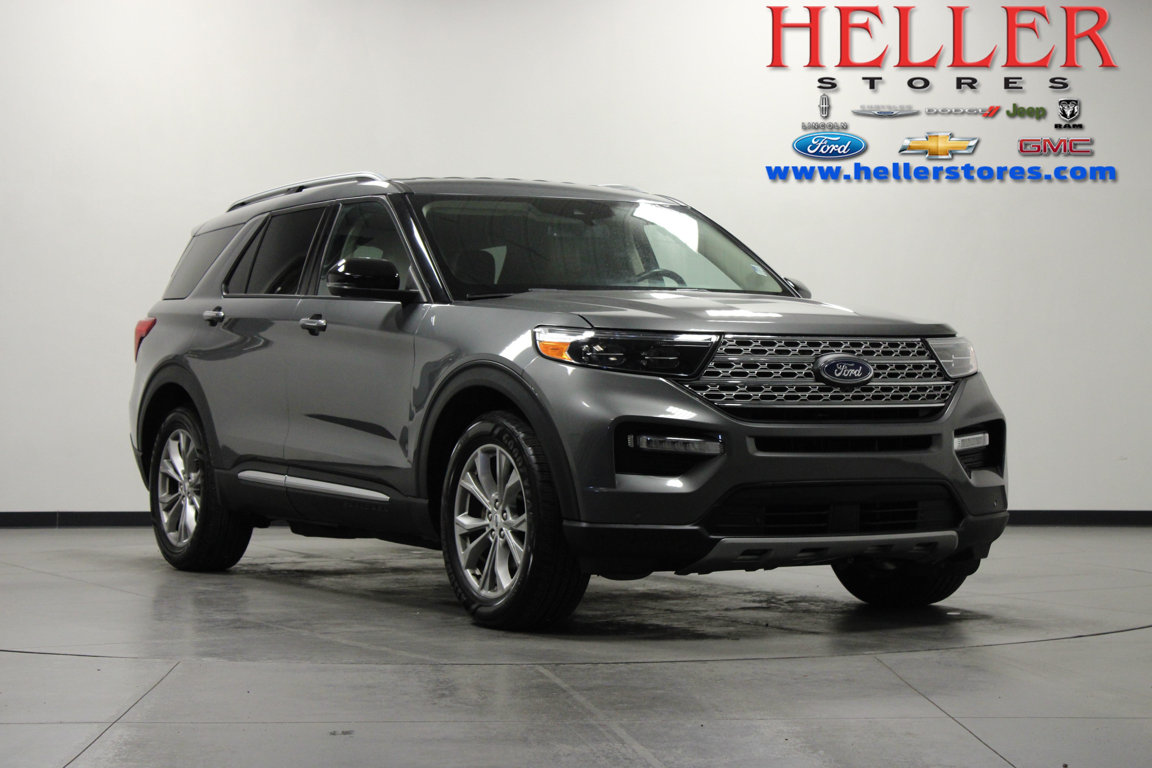 Used 2023 Ford Explorer Limited w/ Equipment Group 301A RWD image 1
