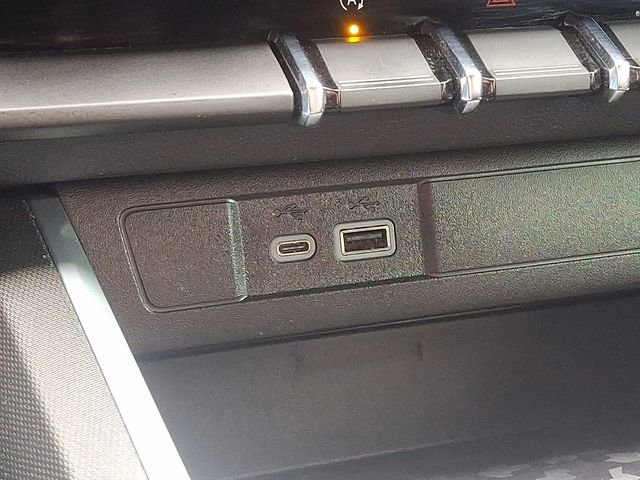 Certified 2024 Chevrolet Colorado Trail Boss w/ Safety Package image 24