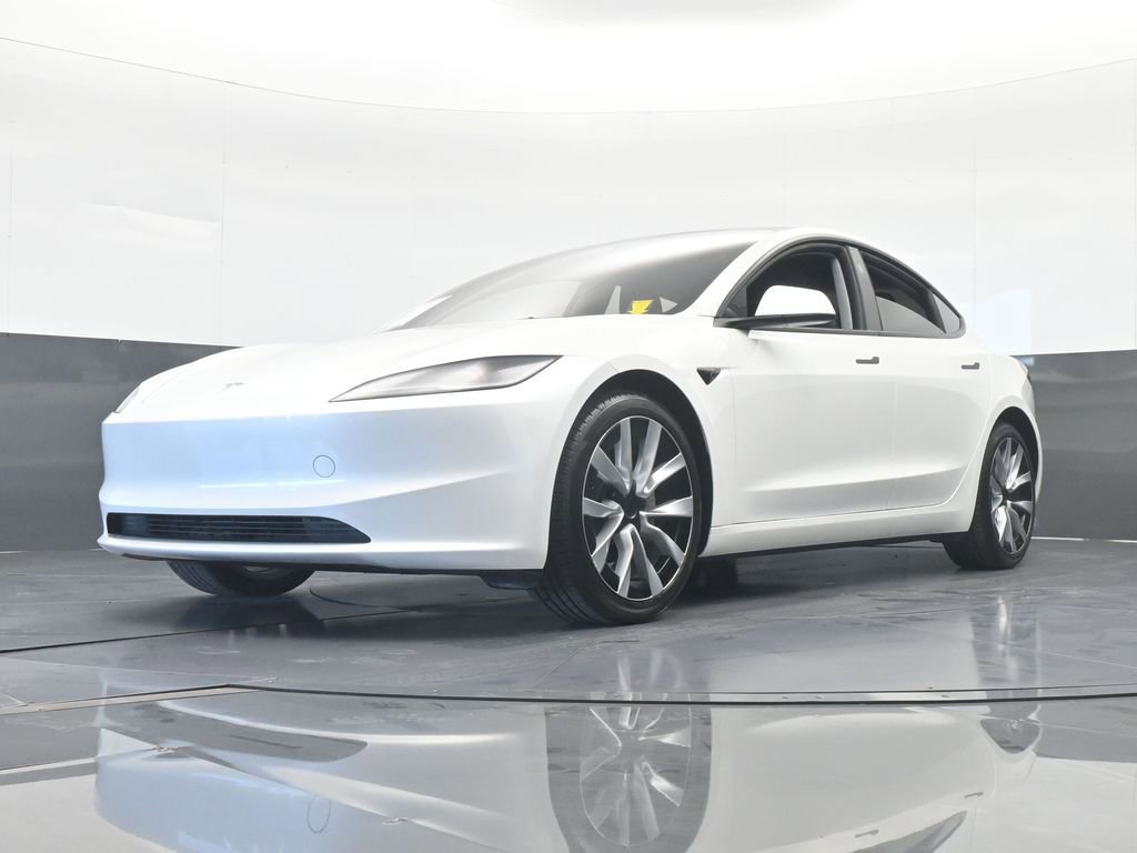 Used 2024 Tesla Model 3 Standard Range image 53