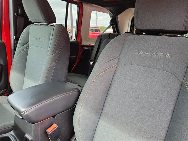 Used 2024 Jeep Wrangler Unlimited Sahara image 5