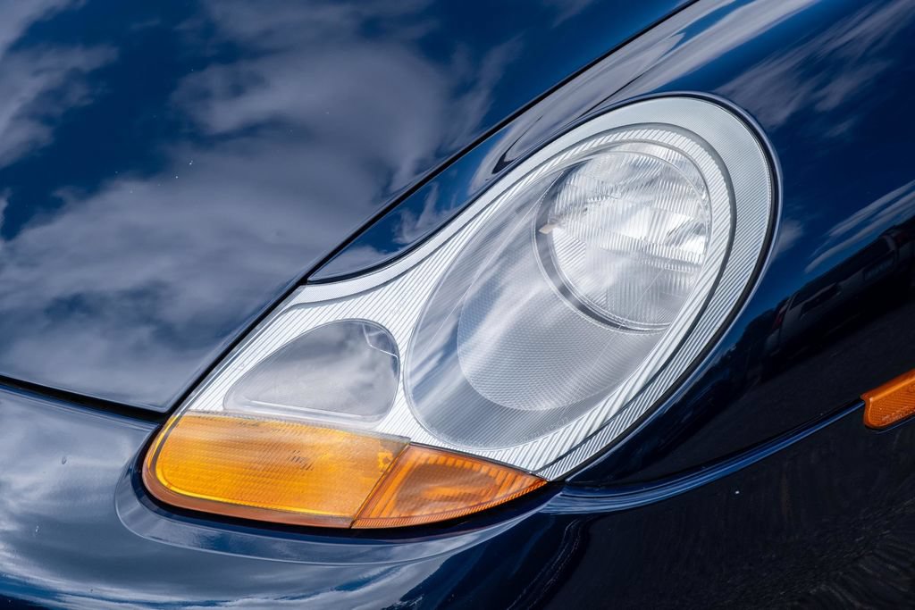 Used 1999 Porsche 911 Carrera RWD image 50