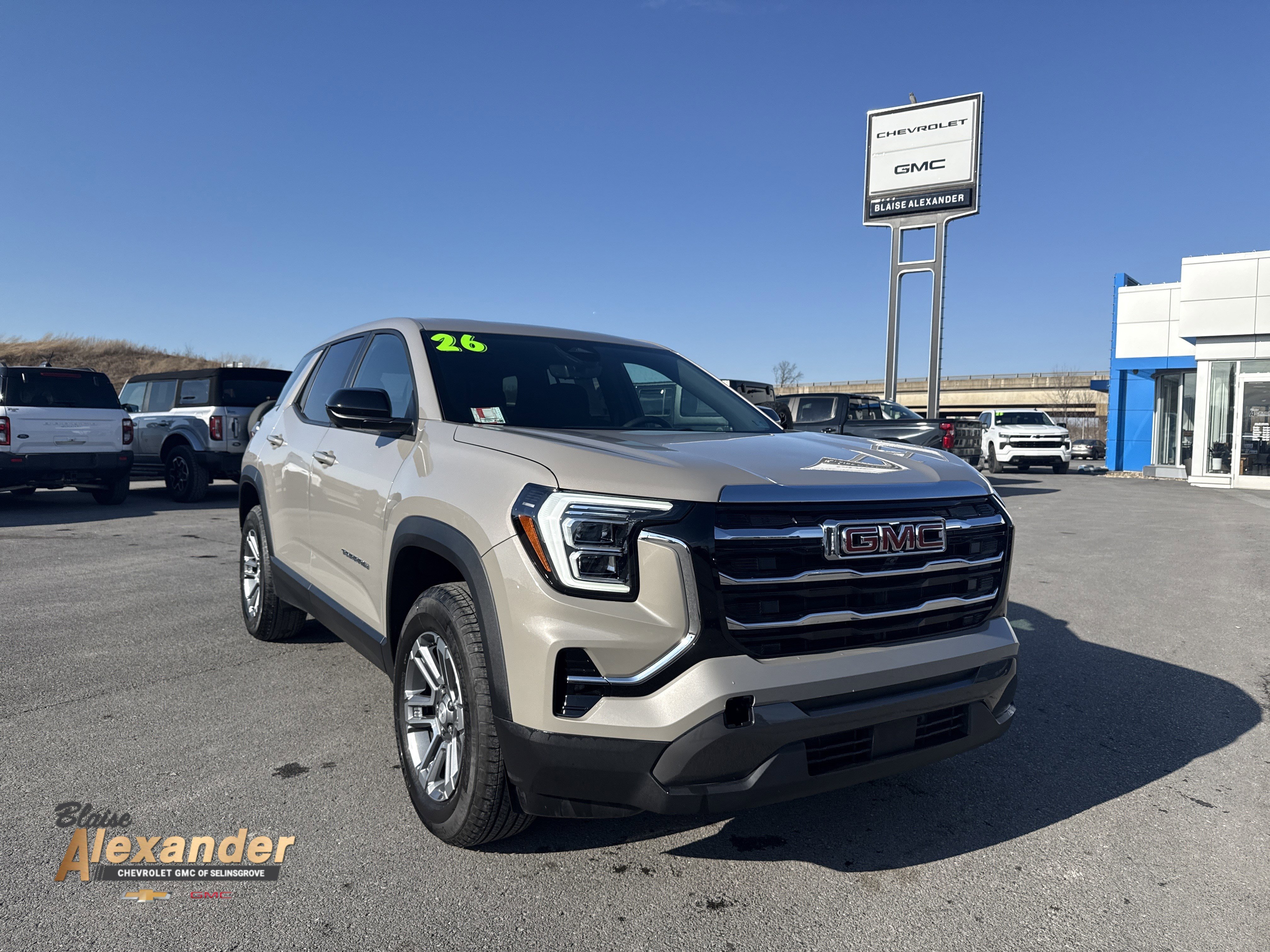 Used 2026 GMC Terrain Elevation w/ Technology Package II image 1