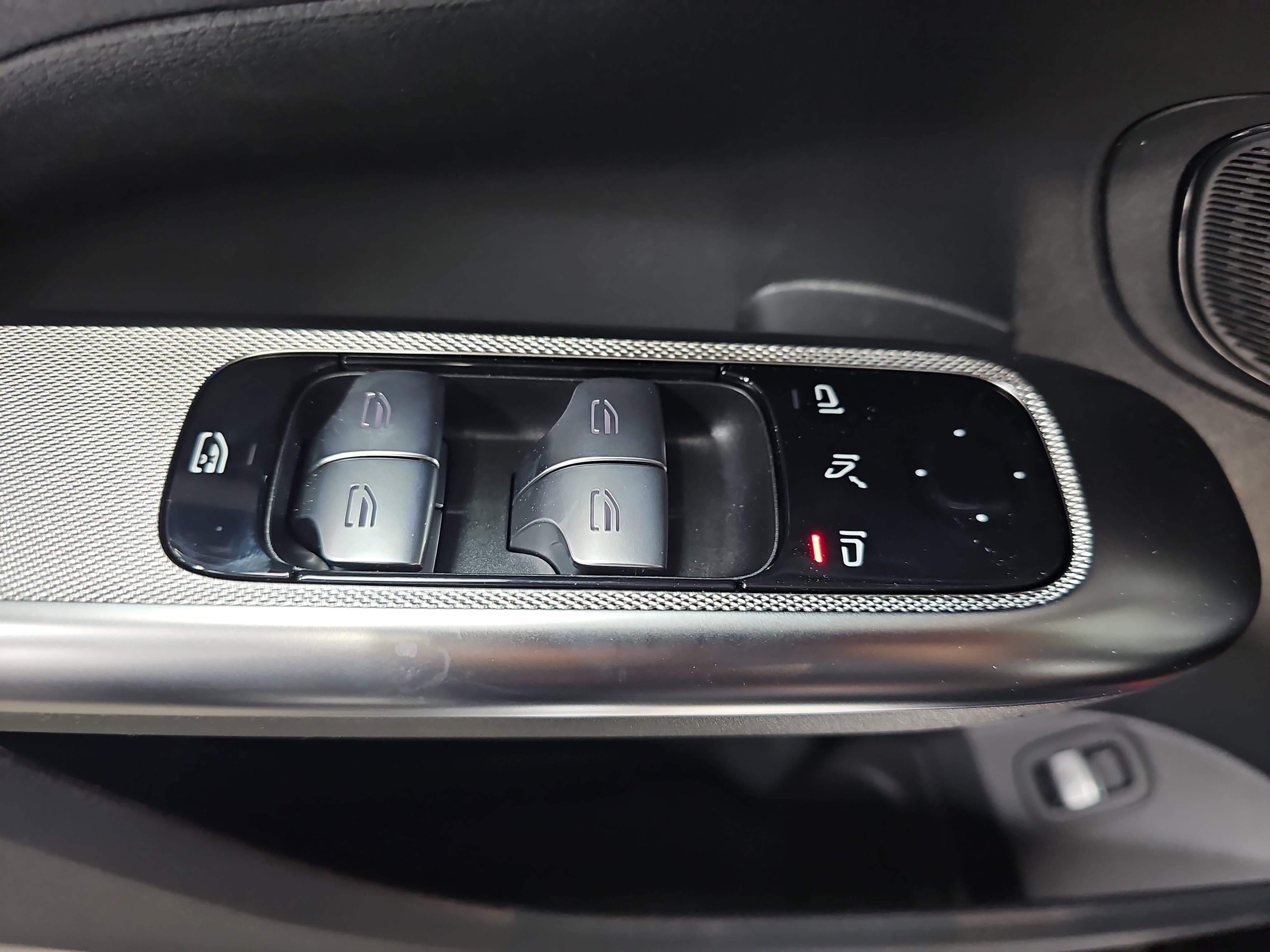 New 2026 Mercedes-Benz GLC 300 4MATIC image 29